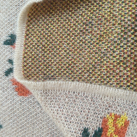 Naya Rea Sweater - Picture 3 of 4